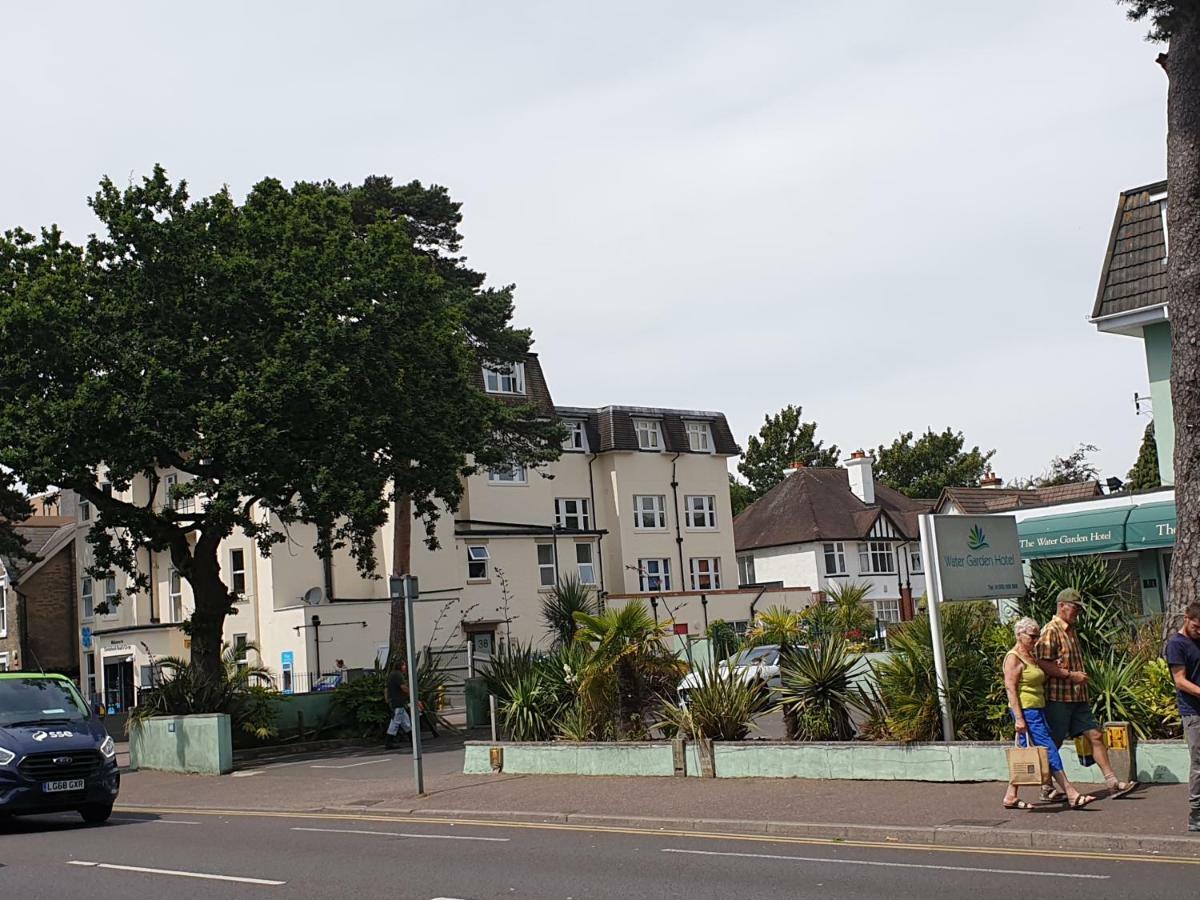 Close To Beach And Town Square Bournemouth Buitenkant foto